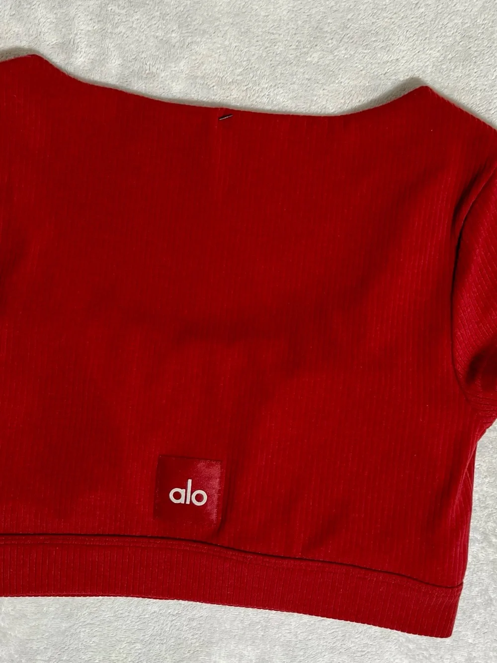 NWOT! Alo Blissful Henley Bra Top. Color Cranberry. Size S - Picture 8 of 16